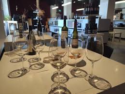 Bodegas buil & giné elabora vinos de alta calidad desde el año 1997. Buil Gine Winery Gratallops To Taste My Traveling Cam