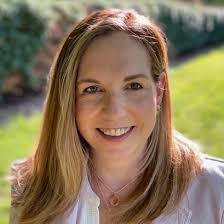 Andrea Rasmussen's Instagram, Twitter & Facebook