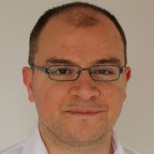 Mitarbeitende von Münchner Volkshochschule GmbH