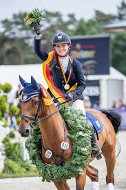Für olympia reichte es nicht. Julia Krajewski Gewinnt Die Cic Messmer Trophy Reitturniere De News Ergebnisse Turnierkalender Ranglisten