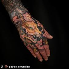 Knuckle tattoos arm tattoos love tattoos beautiful tattoos body art tattoos tattoos for guys tatoos tattoo ink bild tattoos. Kitsune Tattoos Origins Meanings Types Of Japanese Fox Tattoos Tatring