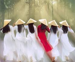 Image result for tranh ve thieu nu viet nam