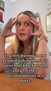 Mrs. Dill in 5th (@carlydill86)