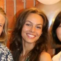 100+ profilů „Grant“