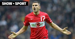 Burak yılmaz (born 15 july 1985) is a turkish professional footballer who plays as a striker for french club lille and the turkish national team. 35 Year Old Forward Yilmaz Scored 3 Goals For The Netherlands For Turkey This Is His First Hat Trick Since 2015 Team Holland Team Turkey Burak Yilmaz