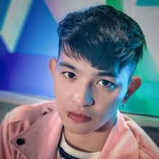 Marne Gonzales's Instagram, Twitter & Facebook