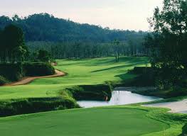 Sungai long golf & country club var den første golfbane, som jack nicklaus designede i malaysia. Golf Und Kulinarische Kostlichkeiten The World Golftrail