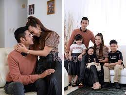 Wan mawar shaputri binti wan abdul rashid (jawi: Keluarga Itu Membahagiakan Saya Mawar Rashid Bahagia Bergelar Ibu Segera Suami Banyak Beri Tunjuk Ajar Keluarga