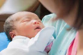 Salah satunya adalah agar suara yang pertama kali didengar oleh bayi ketika waktu dia lahir ke dunia adalah adzan dan iqamah yang mengandung makna keagungan dan kebesaran allah serta syahadatain yang. Doa Setelah Mengumandangkan Adzan Di Telinga Bayi Baru Lahir