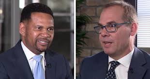 No love lost between Aurora, Illinois Mayor Richard Irvin, challenger John  Laesch