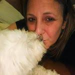 Beth Tucci's Instagram, Twitter & Facebook