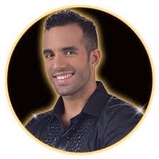 Esperanza Lemus (@Espi_MLem)