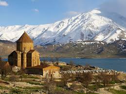 Η αρμενία ζητεί εδώ και χρόνια οικονομικές αποζημιώσεις από την τουρκία και την αποκατάσταση των δικαιωμάτων ιδιοκτησίας των απογόνων των θυμάτων των σφαγών που ορίζονται στα αρμενικά με. H Diadosh Toy Xristianismoy Sthn Armenia Stoys Prwtoys Metaxristianikoys Aiwnes Pemptoysia
