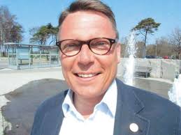 M-politiker anklagas för jäv