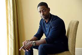 See more ideas about sterling k brown, brown, sterling brown. Sterling K Brown S Shirtless Selfie Shows Hot Body For A Good Cause Hollywood Life