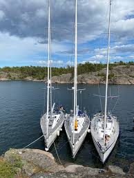 Det nordligaste etappmålet är töre, sveriges nordligaste hamn, 508 m (nautiska mil) norr om loftahammar. Loftahammar Gubbo Kupa 27 Nm Elvine