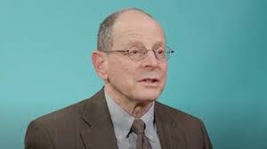 Rachel Packer's Instagram, Twitter & Facebook