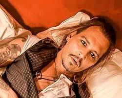 Behind the facade of joy lies a tangled web of deceit. 🎭 🐝 🐍 🤭 🤐  #MotherDaughterConflict #LifeChangingSecret