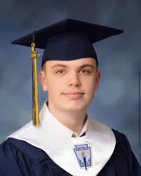 👏🏻Congratulations to our Elijah Snyder for being recognized by Step Up  for Students! 👉🏻This scholarship and more are linked