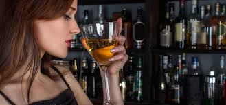 9 Wonderful Bars in Philadelphia to Unwind and Have Fun