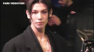 Raul Murakami Maito 村上真都ラウール ( Snow Man ) arrival @ Paris Fashion Week 18  january 2024 show Ami