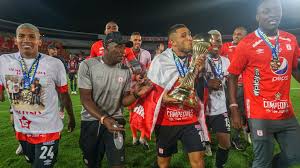 10 disputa sus partidos en el estadio olímpico pascual guerrero y el color que identifica al club desde sus inicios es el rojo escarlata. Ex Bvb Profi Ramos Feiert America De Cali Zum 15 Mal Kolumbianischer Meister Transfermarkt