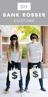 Fun And Easy Halloween Costumes Don T Come Around Often But Thanks To This Diy Bank Robber Costume You Can Put To Bank Robber Costume Robber Costume Costumes