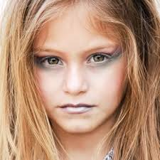 AMANDA THIESSEN PHOTOGRAPHY