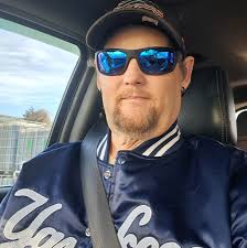 CHAMPIONSHIP Best Hair Metal Drummer HELLO ROBERT SWEET!!!!! When we did  this last year, it was Tommy Lee vs Rick Allen. But this year, Stryper's  drummer bypassed Allen and replaced him in