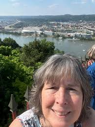 I've been exploring the Almost Heaven swings and went here after someone  suggested it in a group and had never seen pictures and was totally shocked  at how beautiful it was.