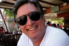 Ele sofreu uma embolia pulmonar no último domingo (2). Morre Aos 58 Anos O Ator Eduardo Galvao Vitima Da Covid 19