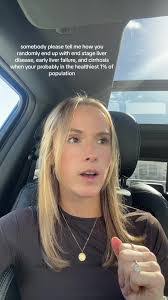 Kristy Maples's Instagram, Twitter & Facebook