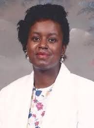 Eunice Manning's Instagram, Twitter & Facebook