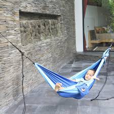 Hangematten — hangematten, 6 fuß lange, 3 fuß breite, aus segeltuch verfertigte, an den beiden fablcrew neugeborenes hangematte stricken hangen… read more hangematten for infants tussen. Baby Kinder Hangematte Ticket To The Moon Haengematten Kollektiv