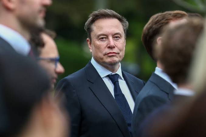 Elon Musk Says He's Had AI Psychosis 6 Times in the Last Year - Business  Insider