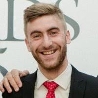 Alex Roper's Instagram, Twitter & Facebook