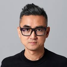 Come work with me! I'm looking for a few talented designers excited to join  the team driving the design and experience of Walmart Business, a growing  area of the company with multi-billion