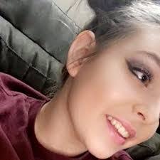 Emily Fleck's Instagram, Twitter & Facebook