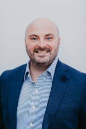 Kyle Elmore's Instagram, Twitter & Facebook