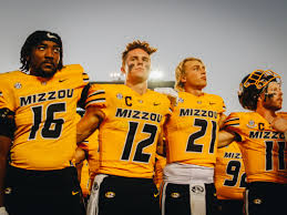 Missouri football plans to use Brady Cook, Sam Horn at QB in opener