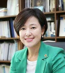 英 내무장관 강제 결혼·개종한 파키스탄 소녀 도울 것. í™©ë³´ìŠ¹í¬ ì˜ë„êµ¬ì²­ìž¥ ì¶œë§ˆ ì‚¬í‡´ ì‹œì˜ì› 5ëª…ìœ¼ë¡œ ëŠ˜ì–´ ì—°í•©ë‰´ìŠ¤