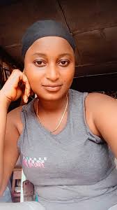 Isatu Qnetter Blessings Sesay is one of the strong rising faces in Sierra  Leone's movie industry. She has featured in Amata Forest, Sankoh Diamond  and First Lady Movie showing real talent and