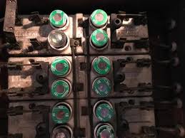 How to remove a fuse? Issues With Old Fuse Box Doityourself Com Community Forums
