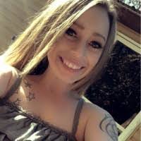 Denise Roark's Instagram, Twitter & Facebook