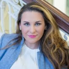 Deanna Danielle's Instagram, Twitter & Facebook