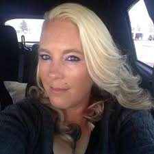 Kimberly Scribner (@kascribner)