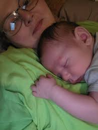 Sundays are for mommy daughter cuddles and home cooked meals 🫶🏼