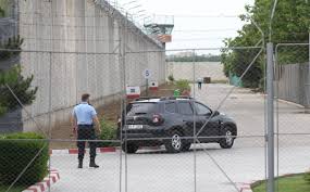 Penitenciarul rahova is located in bucureşti. Un Agent De La Penitenciarul Rahova Prins In Flagrant De Dna Cand Lua 12 000 De Euro MitÄƒ In Schimb Trebuia SÄƒ IntroducÄƒ Droguri È™i Telefoane Mobile In Inchisoare