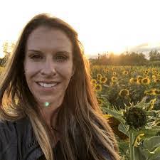 Jodi Steffen's Instagram, Twitter & Facebook