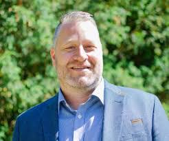 David Mays's Instagram, Twitter & Facebook